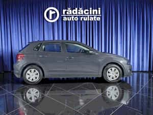 Volkswagen Polo 2019 - Second hand — miniatura 4