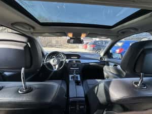 Mercedes C class 4 matic avangarde — miniatura 2