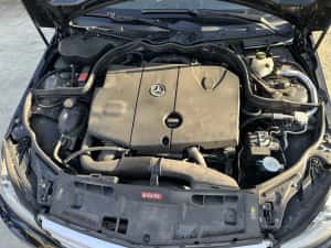 Mercedes C class 4 matic avangarde — miniatura 7