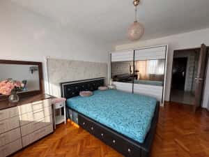 proprietar inchiriez ap 2 camere central