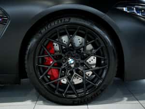 BMW M8 625 cp, 49.900 km, 106.550 EUR — miniatura 7
