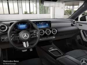 Mercedes-Benz CLA 200 Sport / Coupe — miniatura 7