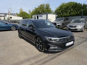 Volkswagen Passat Variant 2021 - 4x4, Drept de utilizare — miniatura 3