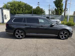 Volkswagen Passat Variant 2021 - 4x4, Drept de utilizare — miniatura 5