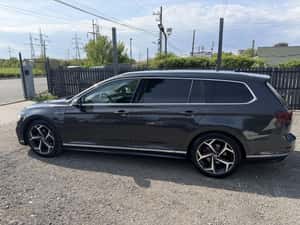 Volkswagen Passat Variant 2021 - 4x4, Drept de utilizare — miniatura 7