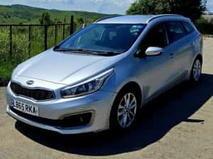 Kia Ceed 2016 1.6CRDi Euro 6 134CP — miniatura 2
