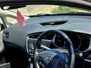 Kia Ceed 2016 1.6CRDi Euro 6 134CP — miniatura 8