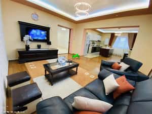 Apartament de inchiriat 4 camere 170 mp Sibiu Turnisor — miniatura 3