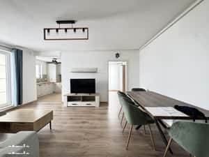 De închiriat apartament 3 camere, Sanpetru — miniatura 3