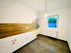 Vanzare Apartament 2 Camere Decomandat 50MP Acte Gata Zona Giurgiului — miniatura 3