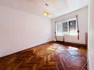 Apartament Decomandat 2 camere cu balcon mare - Dacia