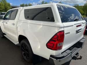 Toyota Hilux SUV, 117.000 km, 204 cp, 2024 — miniatura 5