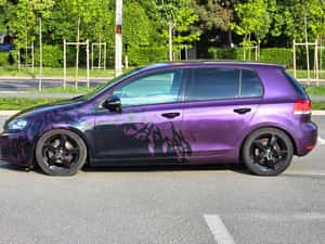 VW Golf 6 • 1.6 MPI • 2010 • Jante 17 • înfoliat mov culoare originala negru metalizat • Fiabil — miniatura 4