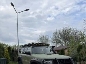 Nissan patol y61 lung autoutilitara 4 locuri