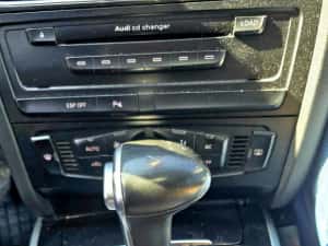 Audi A4 B8 2009 automat — miniatura 6