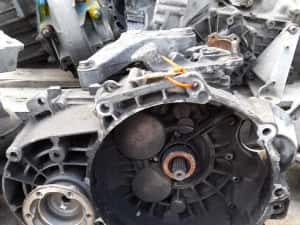Cutie viteze 2.0tdi 170 cp Golf 5+/Jetta/Audi A3/Passat B7/Caddy/Eos — miniatura 1