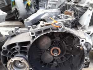 Cutie viteze 2.0tdi 170 cp Golf 5+/Jetta/Audi A3/Passat B7/Caddy/Eos — miniatura 3