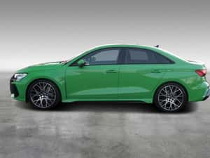 Audi RS3 Berlină 400 cp, 5.946 km, Automată — miniatura 2