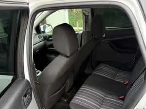 2011 Ford Focus 1.6 benzină și GPL, Variante auto, Mercedes, Bmw, Audi — miniatura 8