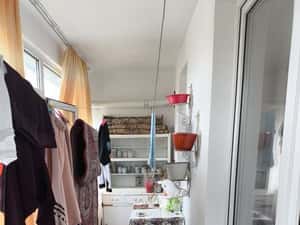 Inchiriez apartament 2 camere onesti 1200 lei — miniatura 3