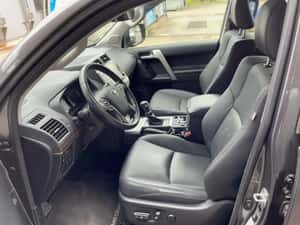 Toyota Land Cruiser – SUV second-hand, 25.762 km — miniatura 6