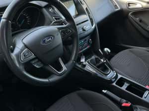 Ford Focus Titanium - Facelift 04 2018 — miniatura 5