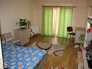 Inchiriez apartament cu 1 camera in Floresti — miniatura 3