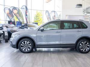 Volkswagen Tiguan 2,0 TDI DSG "Active" — miniatura 3