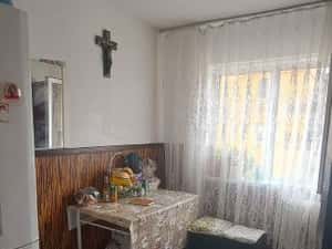 Apartament 3 Camere, 38mp, zona Piata Valea Rosie