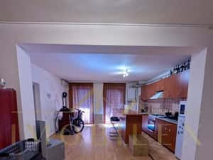 Apartament spatios, 3 camere, decomandate, parcare, zona Buna-Ziua — miniatura 4