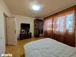 Apartament spatios, 3 camere, decomandate, parcare, zona Buna-Ziua — miniatura 6