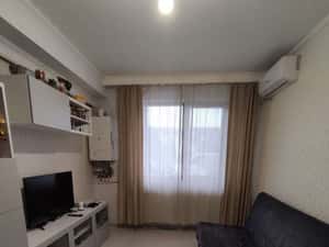 DE INCHIRIAT/ DE VÂNZARE : 2 camere Ghencea — miniatura 3