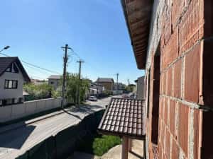 Domnesti - cladire 319 mp util, 2x garaj, ideal comercial — miniatura 5