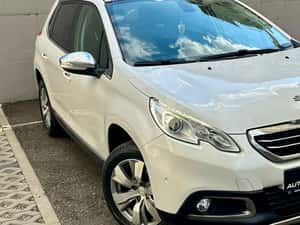 Peugeot 2008 - 115.000 km - 5.950 EUR
