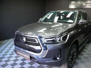 Toyota Hilux EXECUTIVE Automată 150 HP Diesel — miniatura 3