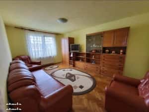 Apartament cu 3 camere 65mp 7 noiembrie — miniatura 2