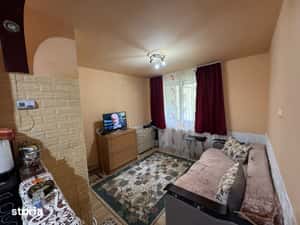 Apartament cu 2 camere, semidecomandat, parter , Aleea Postavaru, Carp — miniatura 5