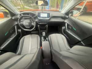 Peugeot 2008 Bord digital,lane assist,automata,camera,senzori,navi,faruri led,rate — miniatura 8