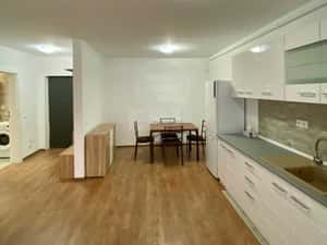 Apartament 2 camere în zona centrala Cetatii — miniatura 5