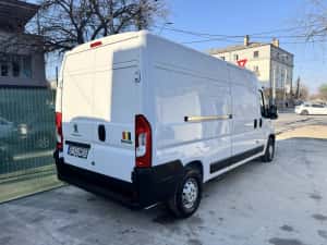 Peugeot Boxer 2022 km reali — miniatura 6