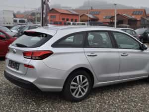 Hyundai I30 1.6 Crdi 110CP — miniatura 5