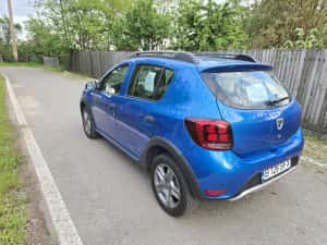 Sandero Stepway 2020  1.5 Blue Dci  full service dacia — miniatura 7