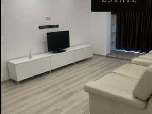 Apartament de inchiriat 3 camere zona Nord Republicii Et 1
