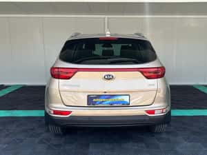 Kia Sportage 2018, 179.000 km, Diesel — miniatura 4