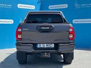 Toyota Hilux Automată 204 HP Diesel — miniatura 5