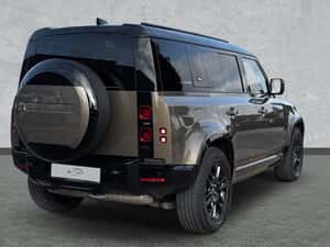 Land Rover Defender Automată 300 HP Diesel — miniatura 2