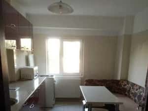 AP. 3 CAMERE TIMPURI NOI, BUCATARIE INCHISA,70 MP. UTILI,MOBILAT,AC — miniatura 4