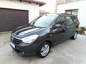 Dacia Lodgy 1,6 MPI + GPL fabrica, 2015, aer conditionat, 7 locuri — miniatura 1