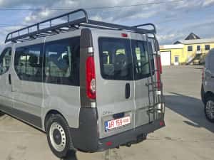 Opel Vivaro 2011 9 loc 2.0 cdti 114 cp 140710km clima fata spate, Rate Factură Garantie — miniatura 4