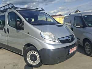 Opel Vivaro 2011 9 loc 2.0 cdti 114 cp 140710km clima fata spate, Rate Factură Garantie — miniatura 10